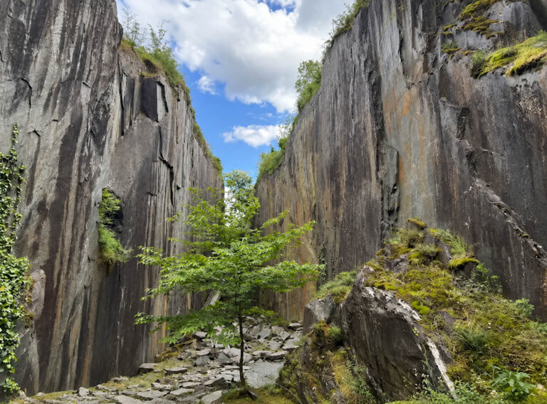 les pans de travassac correze 768x568