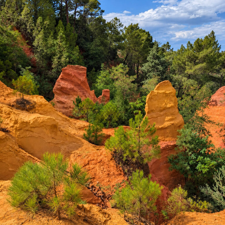sentier des ocres roussillon 1 768x768